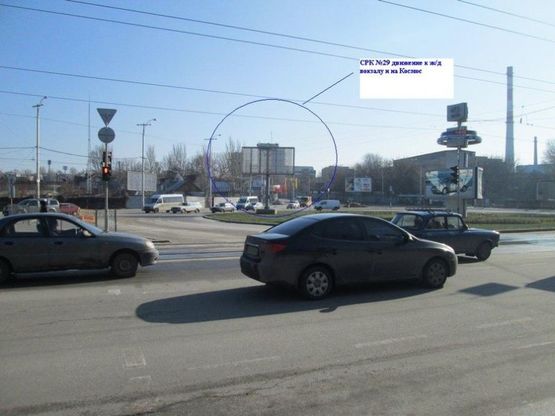 Фото рекламної площини за адресою пр.Соборний -вул.Космічна (коло), обличчям до пр.Соборного (призматрон)