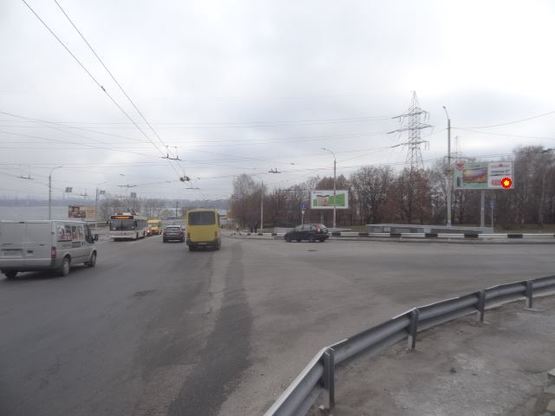 Фото рекламной плоскости по адресу бул.Вінтера - вул.Гребельна, ст.А (призматрон)