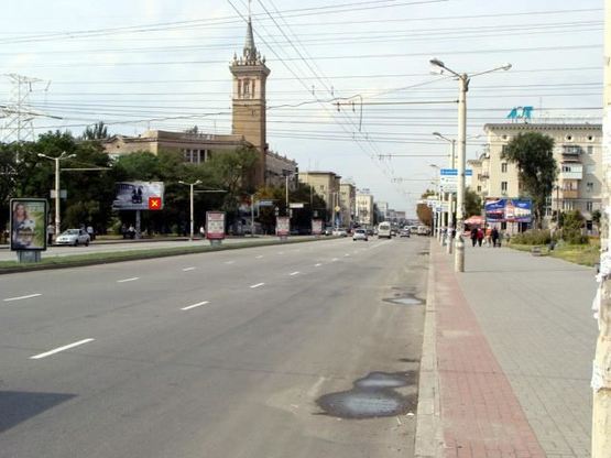 Фото рекламной плоскости по адресу пр.Соборний - вул.Верхня, ст.Б (призматрон)