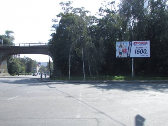 Фото рекламной плоскости по адресу Фрунзе/Белицкая