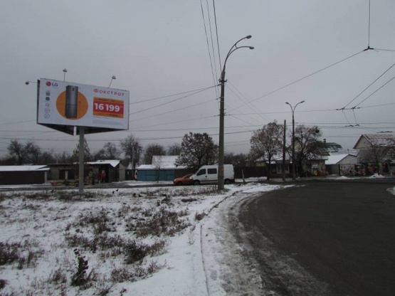 Фото рекламної площини за адресою Стеценка / Туполева , рух із  центру міста по вул. Туполева