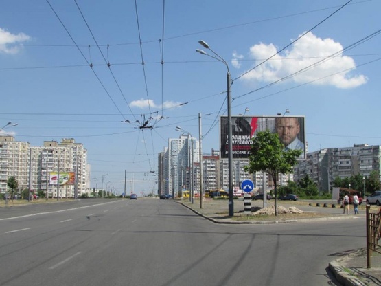 Фото рекламной плоскости по адресу Володимира Маяковського проспект, 54 (за 150 метрів до вул. Марини Цвєтаєвої)