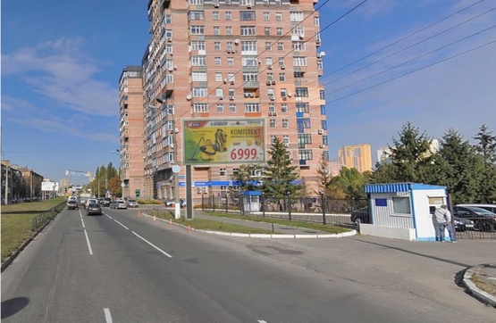 Фото рекламной плоскости по адресу вул. Народного Ополчення, 6 напроти