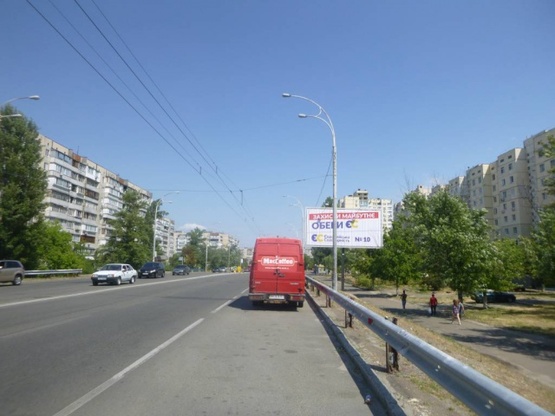 Фото рекламної площини за адресою Героїв Дніпра, 38