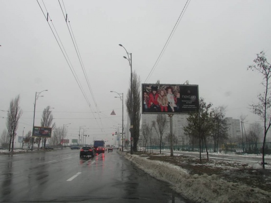 Фото рекламної площини за адресою Драйзера Теодора, навпроти буд. 21