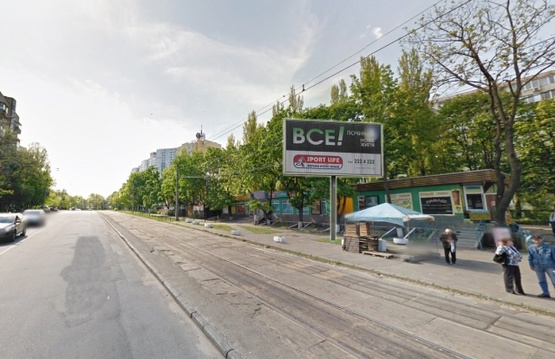 Фото рекламной плоскости по адресу Дегтярівська, 45 / Івана Шевцова (після світлофору)