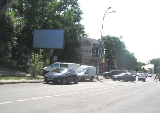 Фото рекламной плоскости по адресу ул. Победы (рынок Утренний)