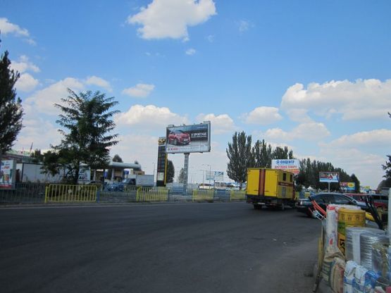 Фото рекламної площини за адресою ул.Березинская - Березинский - Донецкое Шоссе ПРИЗМА