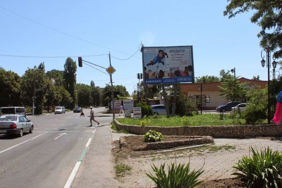 Фото рекламної площини за адресою ул. Героев Сталинграда (рынок Курортный)