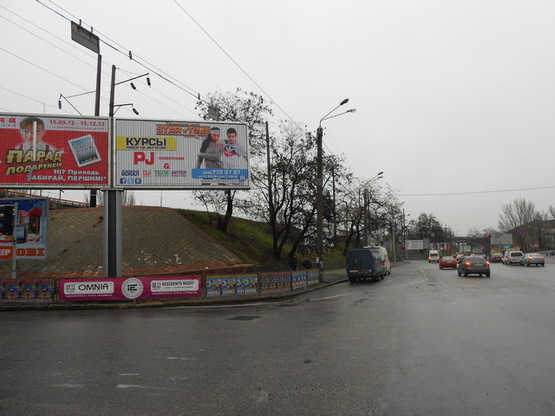 Фото рекламної площини за адресою Балковская ул. Пересыпский мост правая А1