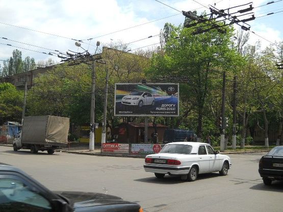 Фото рекламной плоскости по адресу Космонавтов угол Филатова А3