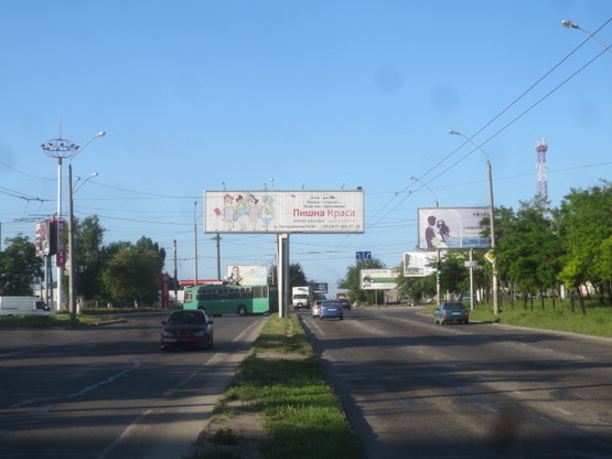Фото рекламної площини за адресою пр-т М.Жукова пр-т Ак.Глушко сх. №11 левая В1