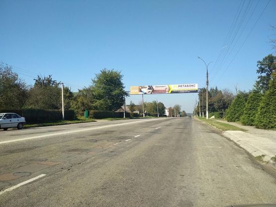 Фото рекламной плоскости по адресу вул. Карпатська (біля Водоканалу),  напрям на Івано-Франк.