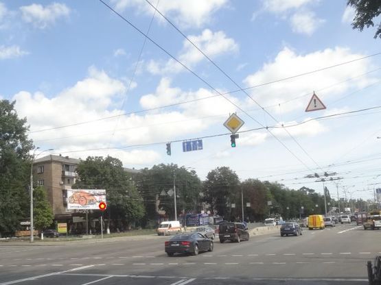 Фото рекламної площини за адресою Телиги ул.  - Дoрoгoжицкая ул. к Петровке