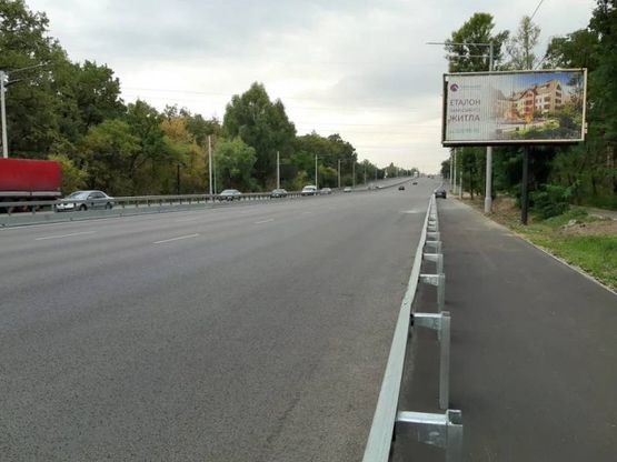 Фото рекламной плоскости по адресу Палладина акад. Новобеличи к Академгородку