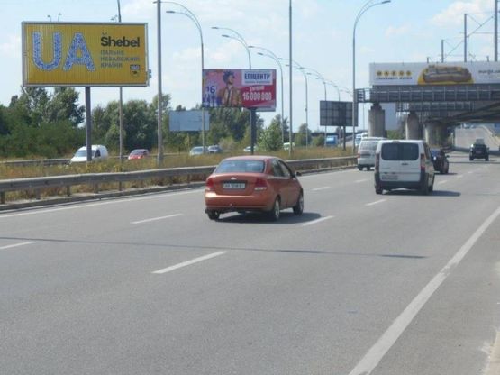 Фото рекламной плоскости по адресу Дарницкий мост, раздельтель №1 в центр