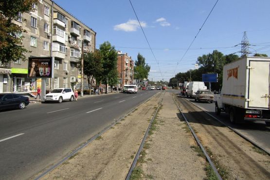 Фото рекламної площини за адресою m046B,просп. Богдана Хмельницького - вул. Титова, 1 (РЕКЛАМНЫЙ МАТЕРИАЛ ТОЛЬКО ПОЛИМАН)