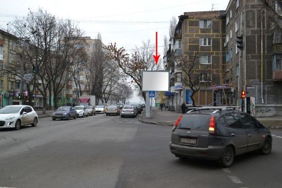 Фото рекламної площини за адресою s186А,вул. Ю. Словацького, біля буд. 10, біля світлофора