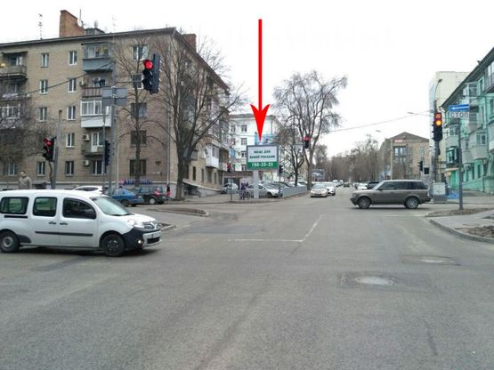 Фото рекламної площини за адресою t062B,вул. Шевченка - вул. Гоголя, 7/А