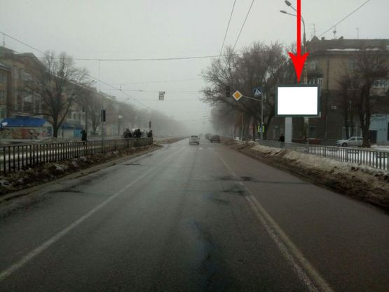 Фото рекламної площини за адресою t075A,вул. Робоча - вул. Театральна, напрямок до вул. Криворізької, на світлофорі