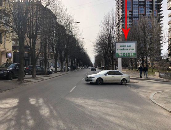 Фото рекламної площини за адресою t150A,вул. Володимира Вернадського (Дзержинського) в районі буд. №33 В