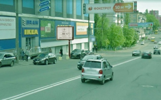 Фото рекламной плоскости по адресу вул. Вадима Гетьмана, 13