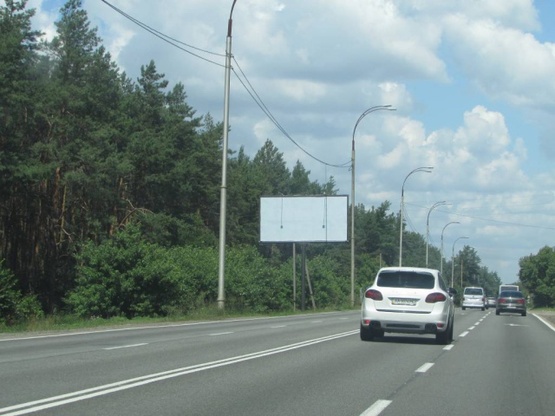 Фото рекламной плоскости по адресу Столичне шосе / Монашинська вул. рух до Киева, ліворуч