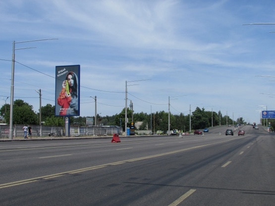 Фото рекламної площини за адресою Палладіна Академіка проспект, за 70 метрів руху від проспекту Перемоги до перехрестя з вул. Генерала Наумова, ліворуч
