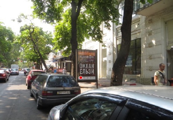 Фото рекламної площини за адресою Екатерининская, 10 А