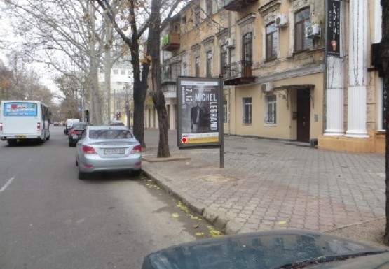 Фото рекламной плоскости по адресу Екатерининская, 33 А