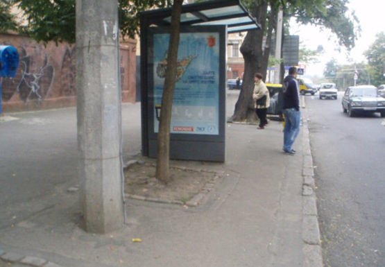 Фото рекламної площини за адресою Софиевская, 4 - Ольгиевская в город B, остановка