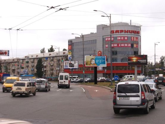 Фото рекламной плоскости по адресу (219667) Ленинградская площадь, в центр