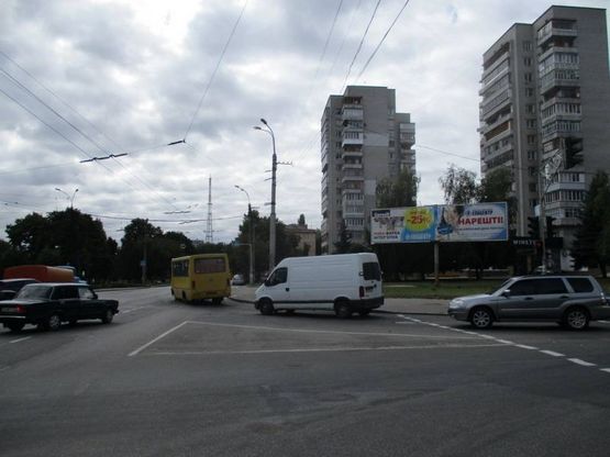 Фото рекламной плоскости по адресу просп. Мира х ул.Войкова призма (грань 6)