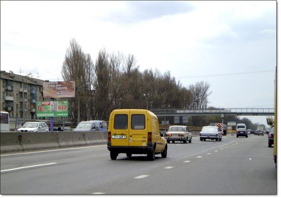 Фото рекламної площини за адресою Одесская трасса 15км. - Чабаны - в направлении Одессы