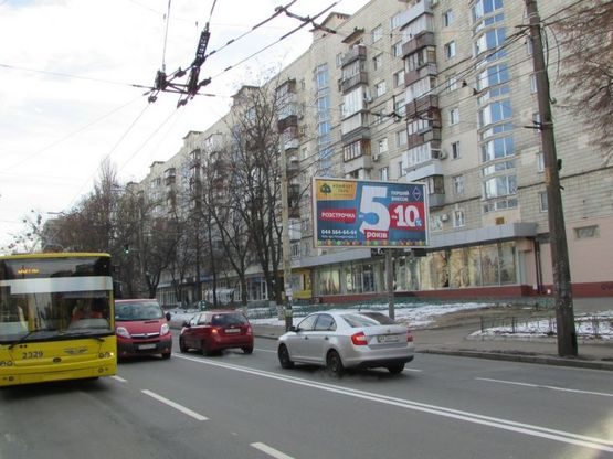 Фото рекламной плоскости по адресу Кириловская (Фрунзе),ул. 117 к Московскому пр-т.