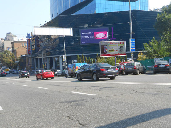 Фото рекламної площини за адресою ул.Л.Толстого,59 направление Южного вокзала