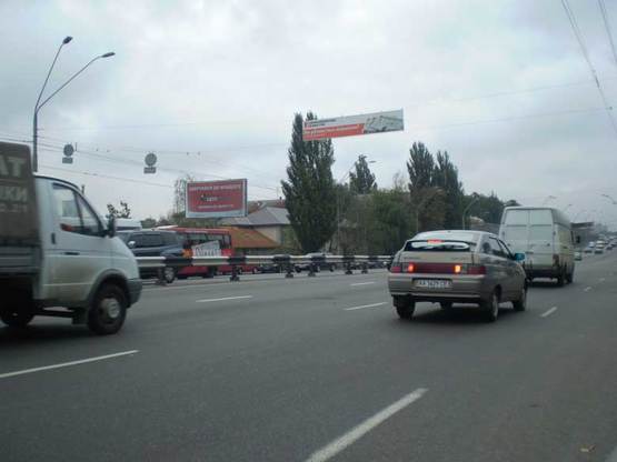 Фото рекламной плоскости по адресу пр. Победы,92