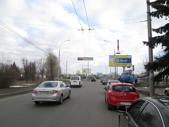 Фото рекламної площини за адресою пр.Воздухофлотский,75, въезд в аэропорт Жуляны