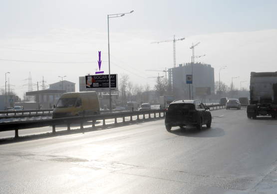 Фото рекламной плоскости по адресу Столичне шосе, 200 м в’їзд на Південний міст, навпроти АЗС ТНК, напр. виїзд з міста