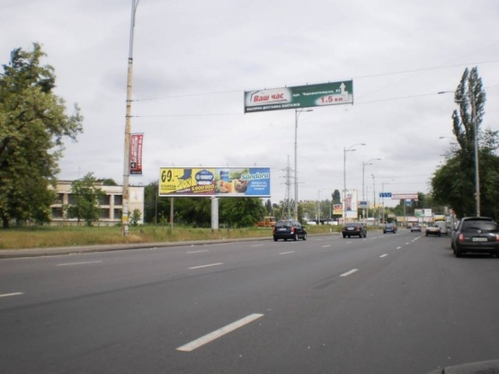 Фото рекламної площини за адресою Гагарина Юрия проспект / бул. Верховного Совета выезд на Красногвардейскую по ходу к (М) "Черниговская"
