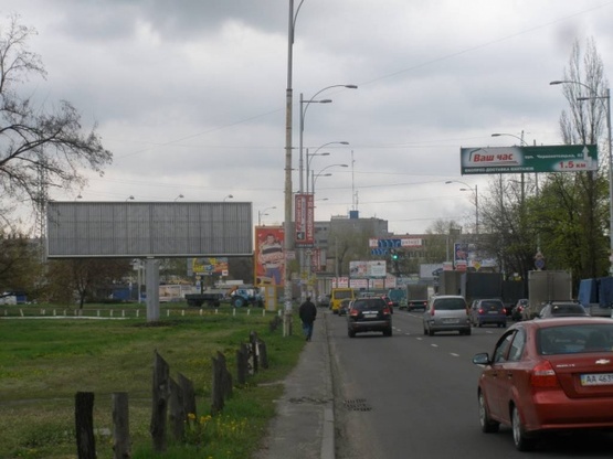 Фото рекламной плоскости по адресу Гагарина Юрия проспект / бул. Верховного Совета выезд на Красногвардейскую по ходу к (М) "Черниговская"