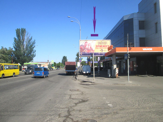 Фото рекламной плоскости по адресу вул. Новокостянтинівська, 4 у напрямку Петрівки  56 лам