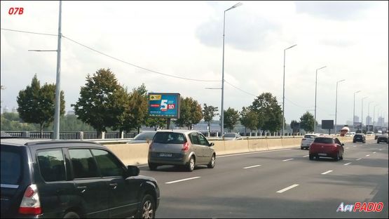 Фото рекламної площини за адресою Наб. ш., между ст.м.Днепр и Пеш. м., к ст.м.Днепр