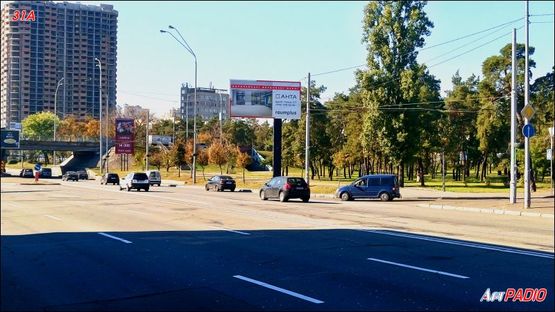 Фото рекламної площини за адресою Броварской пр., перед бульваром Перова, в центр