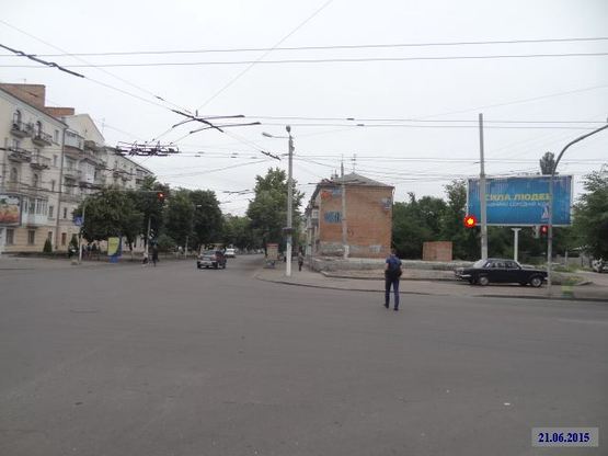 Фото рекламной плоскости по адресу Zt 033-1 вул. Київська,6/вул.Театральна А1