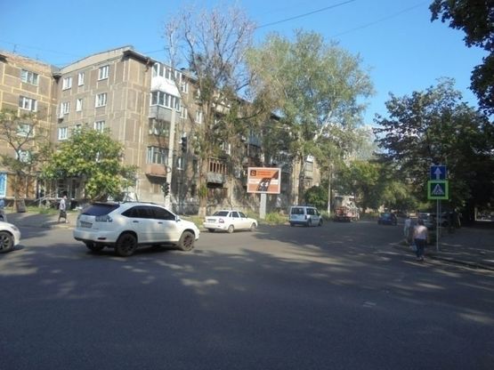 Фото рекламной плоскости по адресу вул. Князя Володимира Великого, перехрестя з вул. Ю. Словацького, світлофор, в центр/ул. Плеханова, перекресток с ул. Ю. Словацкого, светофор, в центр