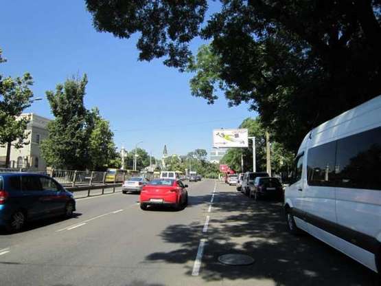 Фото рекламної площини за адресою ул.Среднефонтанская - Куликово поле (Призма)