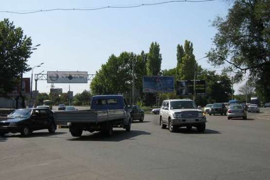 Фото рекламної площини за адресою ул.Краснова - ул. Артиллерийская (Призма)