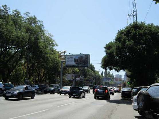 Фото рекламної площини за адресою ул. Краснова - пр-кт Адмиральский (школа) (Призма)