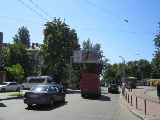 Фото рекламной плоскости по адресу ул. Канатная, 81 (Призма)